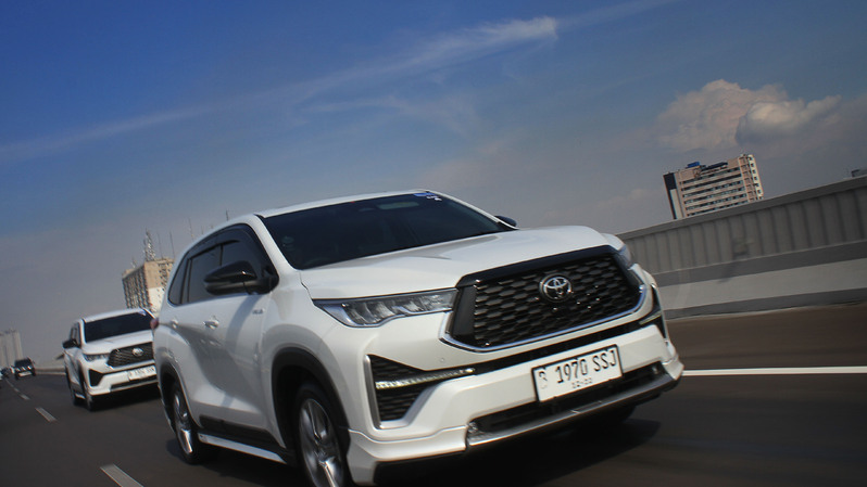 Journalist test drive Toyota All New Kijang Innova Zenix. (ist) 