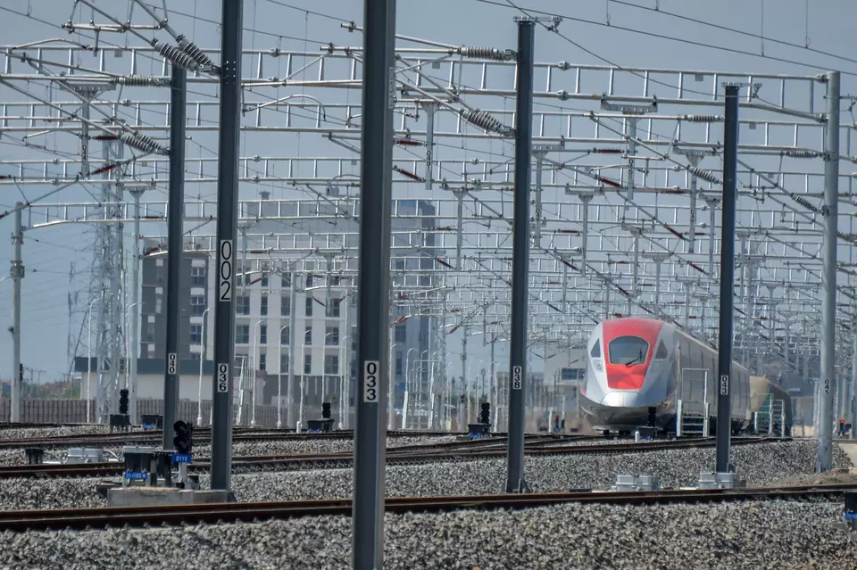 New Railway Networks LRT, MRT, High-Speed Train Bring Beneficial Economic Impacts