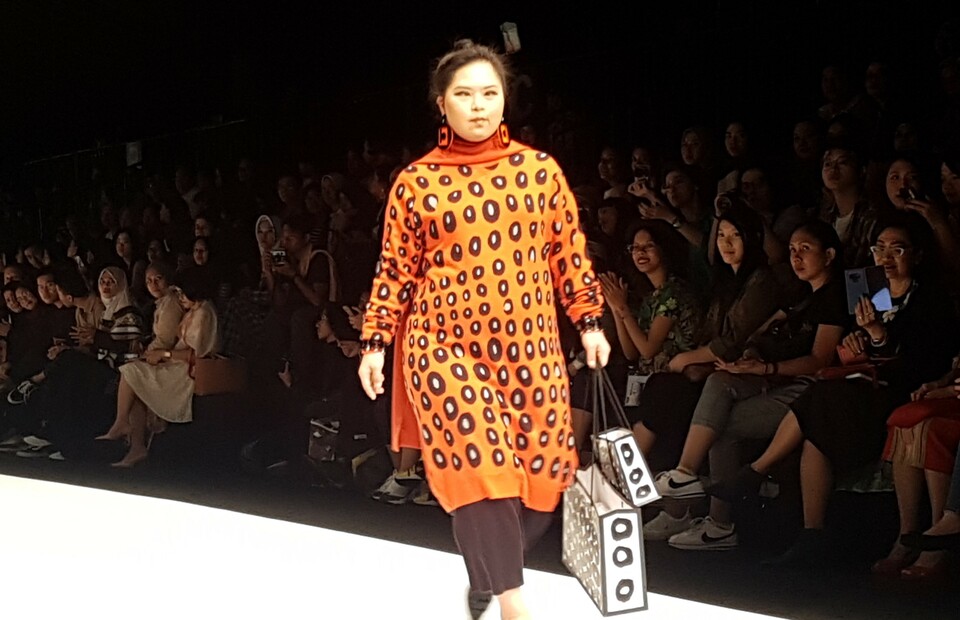 Models With Disabilities Rule the Runway at Jakarta Fashion Week