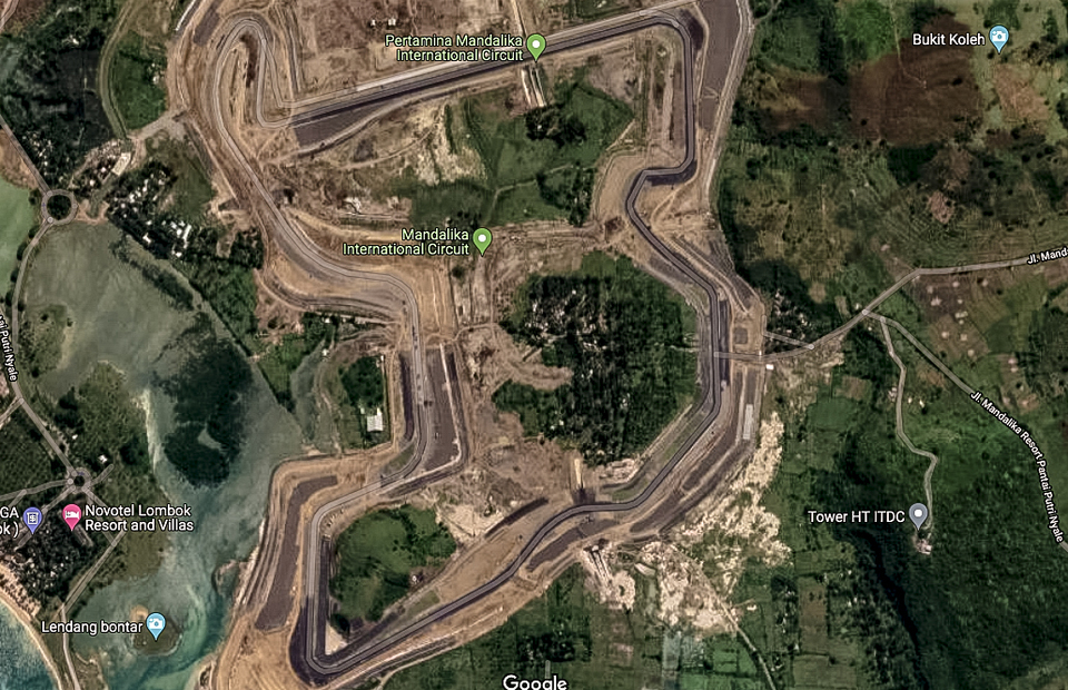 Screenshot from Google Earth shows the exact location of Bunut Hamlet inside the Mandalika Circuit. Captured on November 23, 2021.