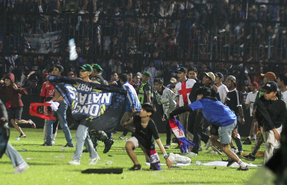 FIFA President Mourns “Dark Day” in Football after East Java Tragedy