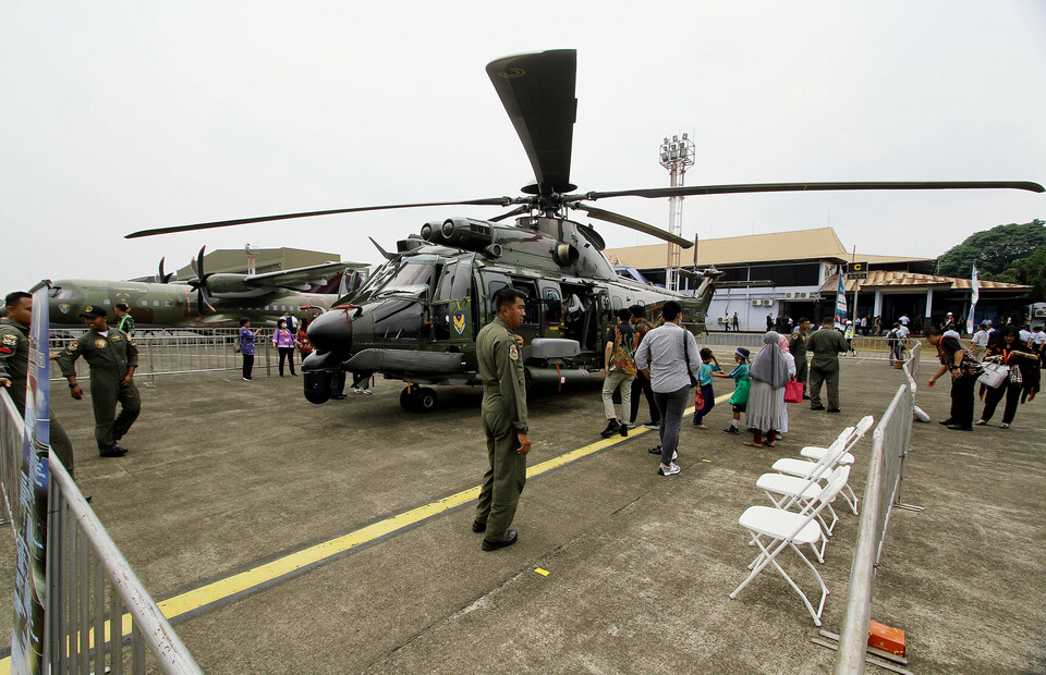 An Airbus EC-275 Caracal helicopter is exhibited at the Indo Aerospace Expo & Forum 2022 at Halim Perdanakusuma Airport in East Jakarta on November 4, 2022. (Joanito de Saojoao)