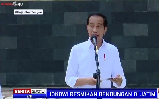  Presiden Jokowi meresmikan Bendungan Tugu di Kabupaten Trenggalek dan Bendungan Gongseng di Kabupaten Bojonegoro, Provinsi Jawa Timur, Selasa (30/11/2021). Sumber: BSTV