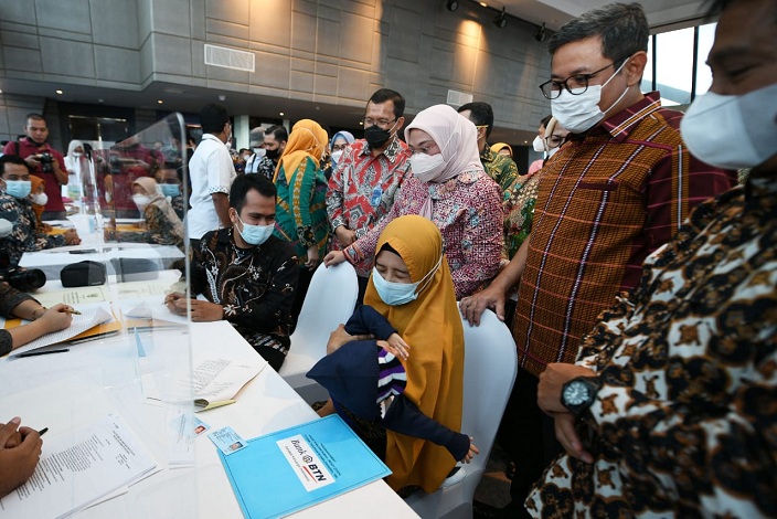 Acara Akad Kredit BTN Massal, di Serpong, Banten, Selasa (30/11/2021).