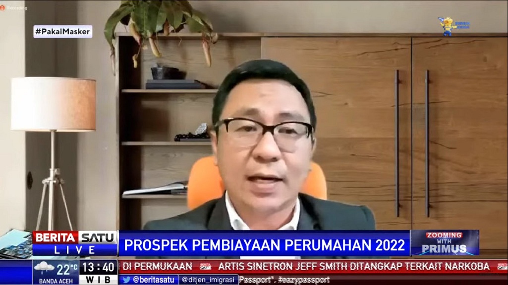 Executife Director Indonesia Property Watch Ali Tranghanda saat diskusi Zooming With Primus (ZWP) live di Beritasatu TV, Kamis (9/12/2021). Foto: BeritaSatu Photo/Mohammad Defrizal