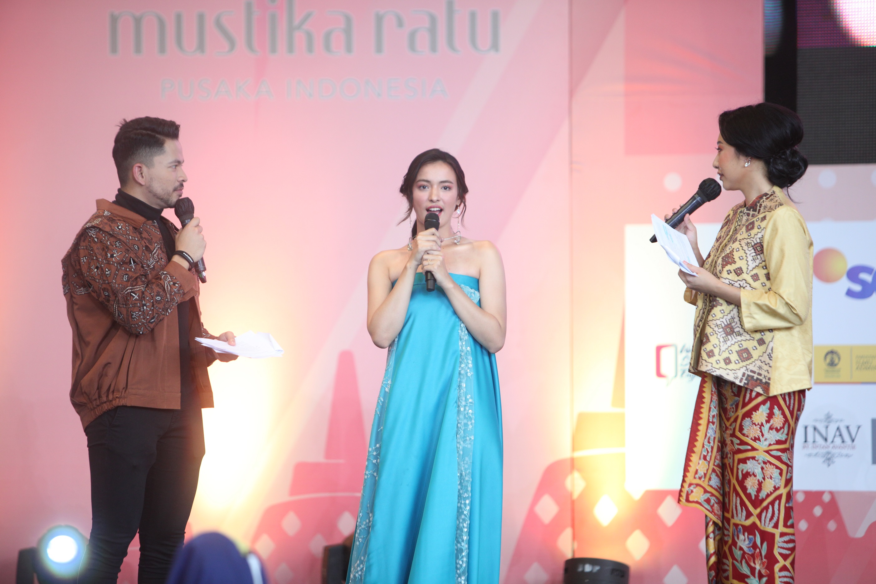 Mawar de Jongh, brand ambassador Brightening Bengkoang Series dari Mustika Ratu. ( Foto: Istimewa )