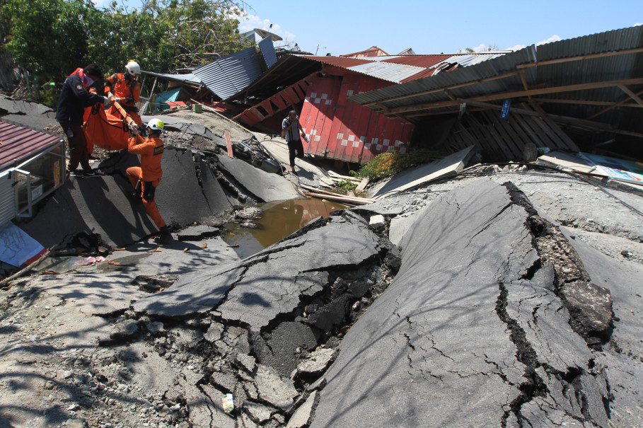 Death Toll From Central Sulawesi Earthquake Tsunami Rises 